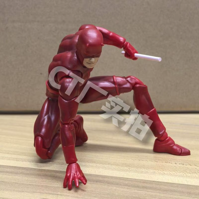 Figurine d'action CT Mafex 223 Daredevil, version de bande dessinée de 6 pouces, modèle articulé, super héros Marvel, objet de collection pour collectionneurs adultes