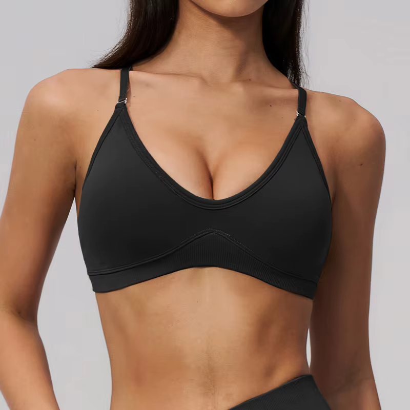 Soutien-gorge de sport côtelé à col halter pour femme, avec bretelles amovibles, haut de sport pour la gym, taille haute, effet push-up avec coussinets de poitrine