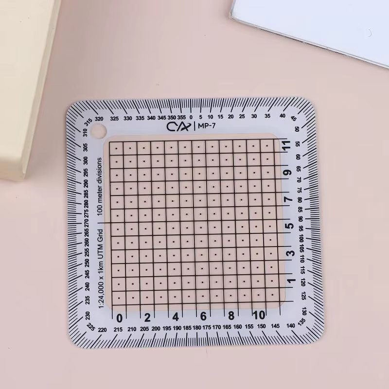 Carte topographique militaire pratique avec échelle de coordonnées militaires MGRS USNG pour les aventures de navigation maritime/terrestre