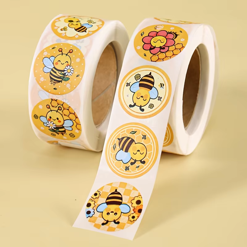 500 autocollants en rouleau Abeilles Cartoon, étiquettes récompense Abeilles, autocollants imperméables en papier auto-adhésifs pour jeux éducatifs et fêtes