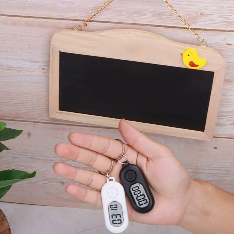 Horloge électronique porte-clés chronomètre ports petite minuterie d'arrêt porte-clés écran LCD horloge numérique accessoires de compte à rebours légers