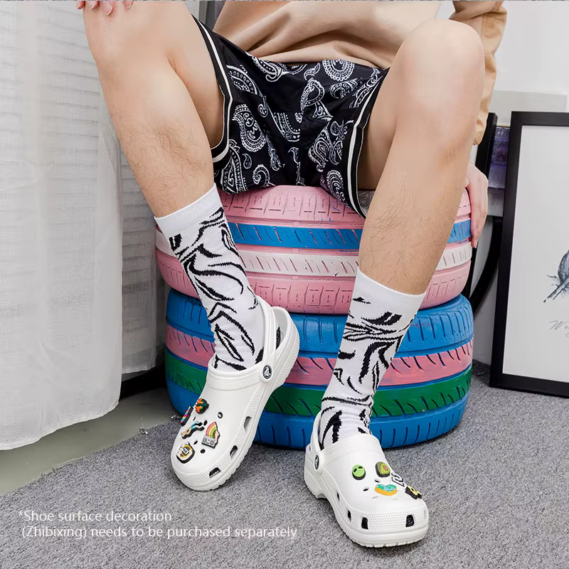 Crocs(Crocs) Chaussures pour hommes et femmes, pantoufles, sandales décontractées d'extérieur, sabots classiques