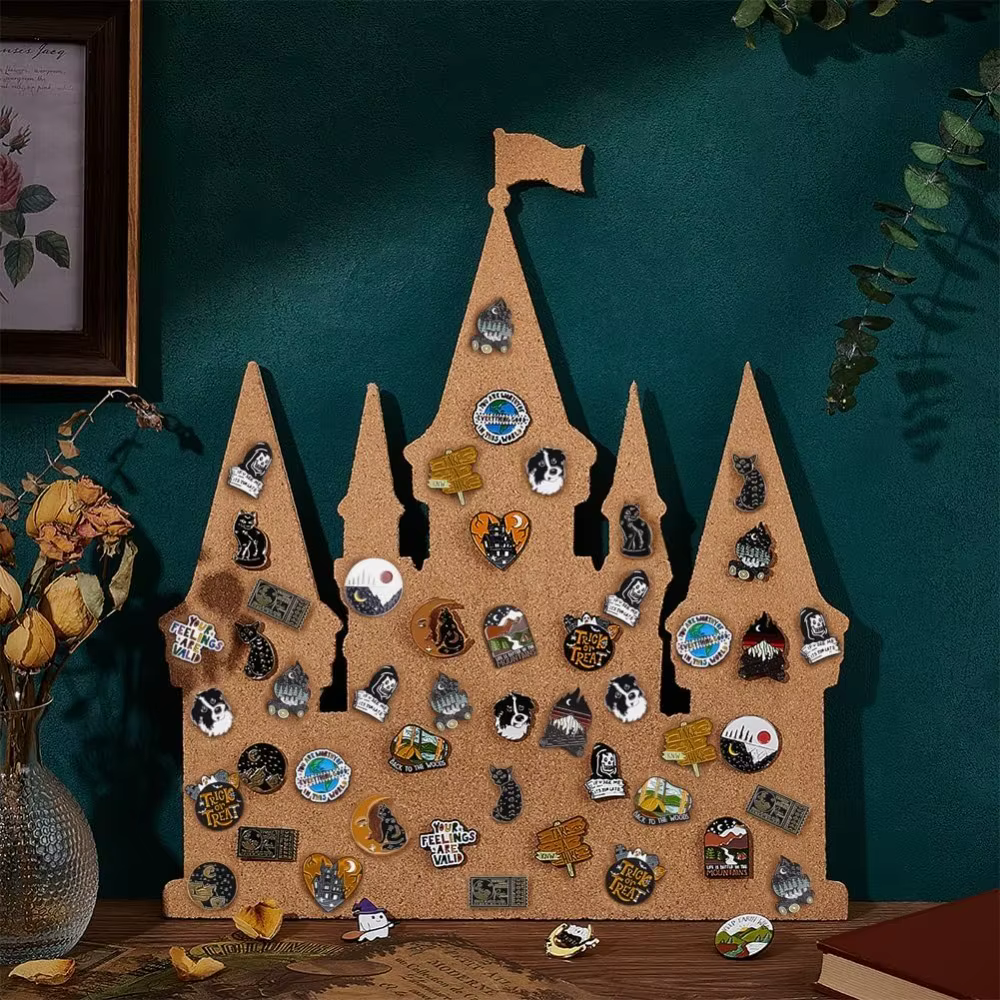 Tableau d'épingles de château, panneau de liège 14.2x11.8 pouces, panneau d'affichage de Bulletin, présentoir de bijoux, plateau en liège pour Collection de broches
