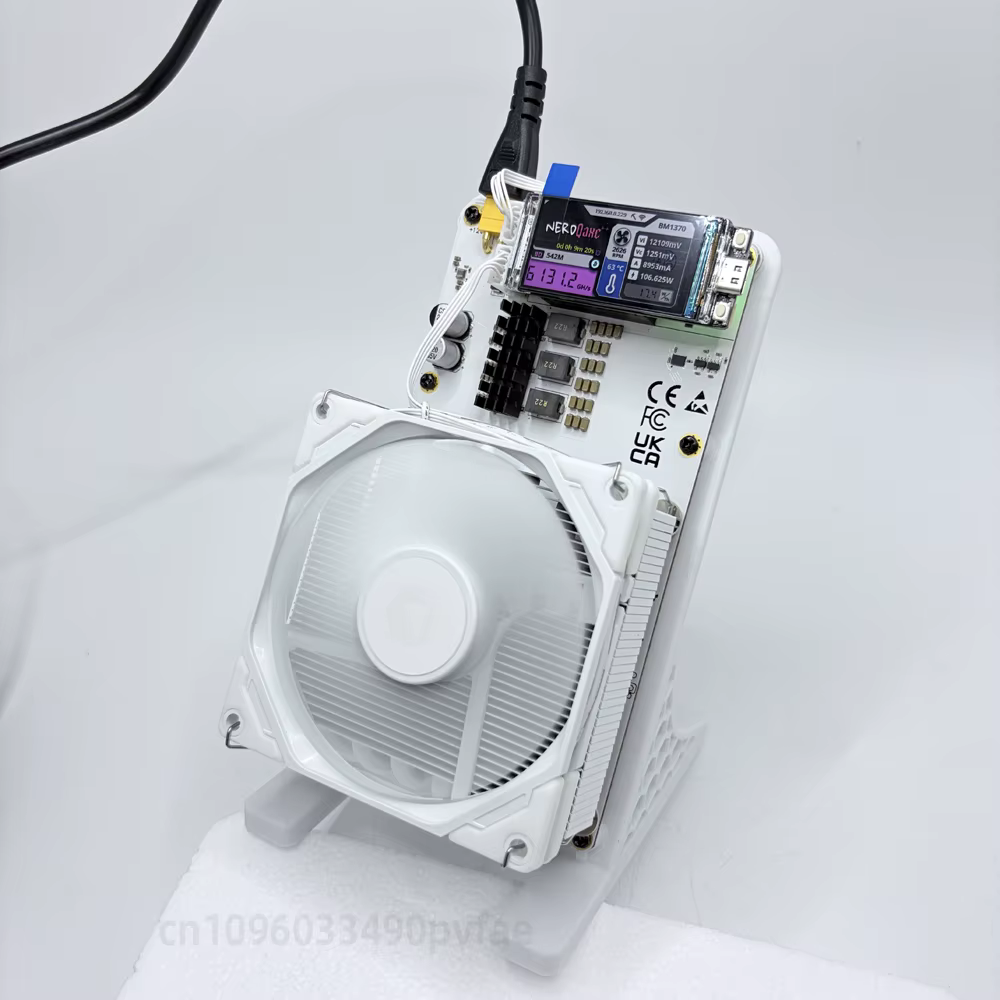 NerdQaxe++ 6TH/s Rev 6.1 100W avec alimentation XT30, double ventilateur, machine de minage Bitcoin BTC open-source pour solo mining BITNerdQaxe