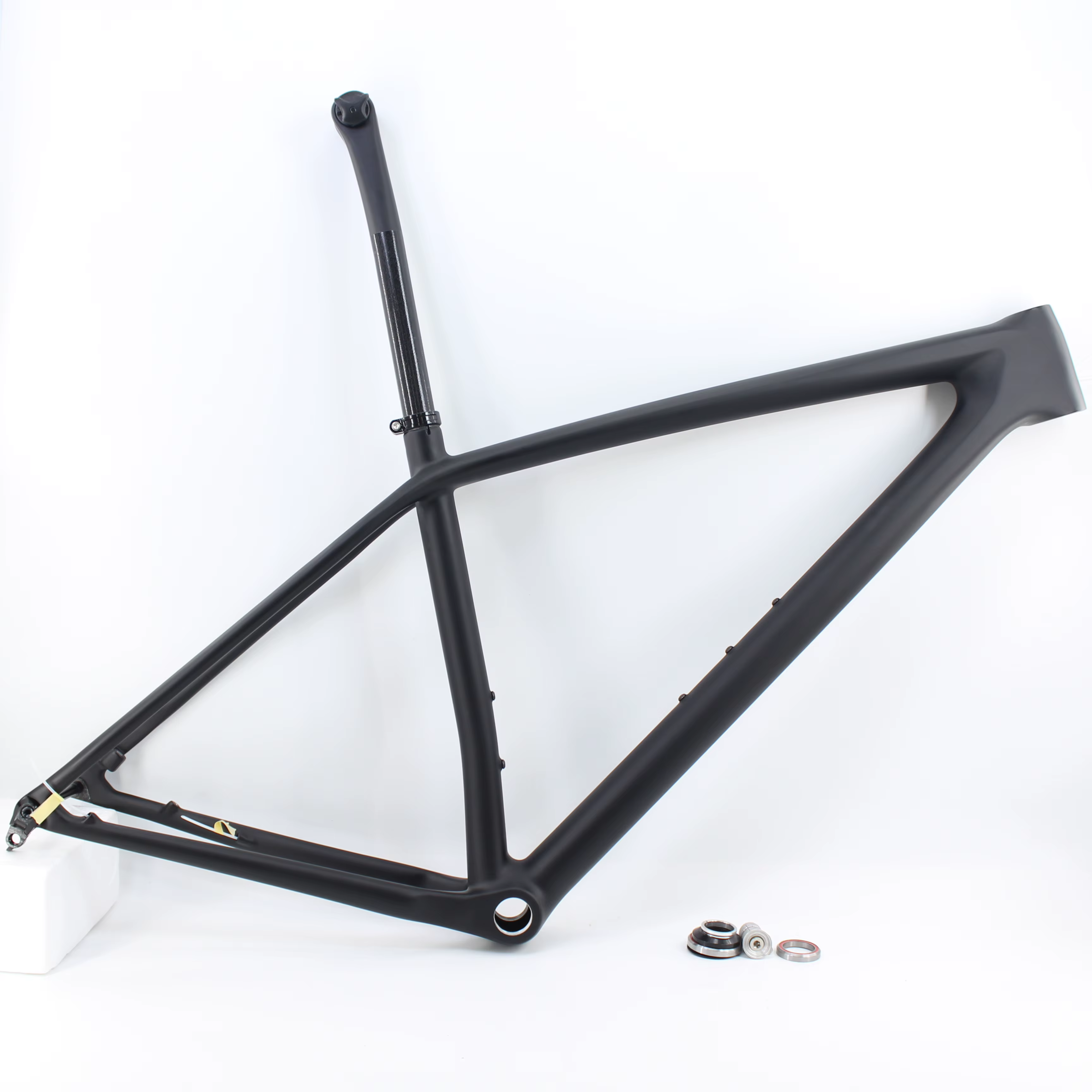 VTT UD plein en Fiber de carbone à axe traversant frein à disque cadre en carbone vtt cadre de vélo en carbone Boost 148mm 29er * 15/17/19 pouces nouveau