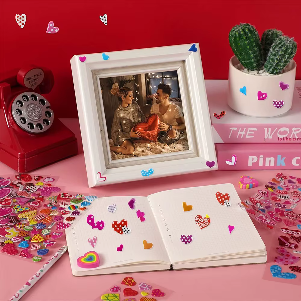 Autocollants en forme de coeur 8 feuilles Valentine Love Sweet Hearts autocollants pour enfants enfants mignon gonflé coloré 3D saint valentin Craf